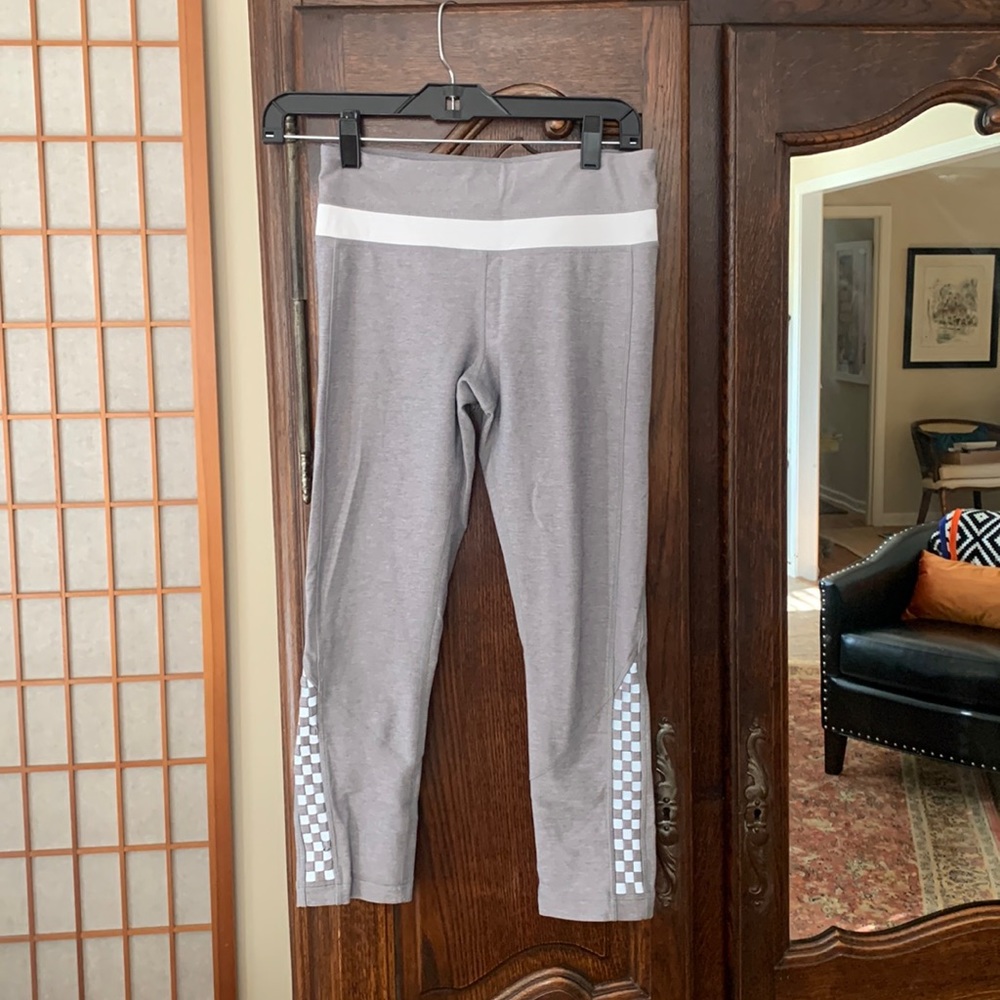 Lululemon cropped leggings